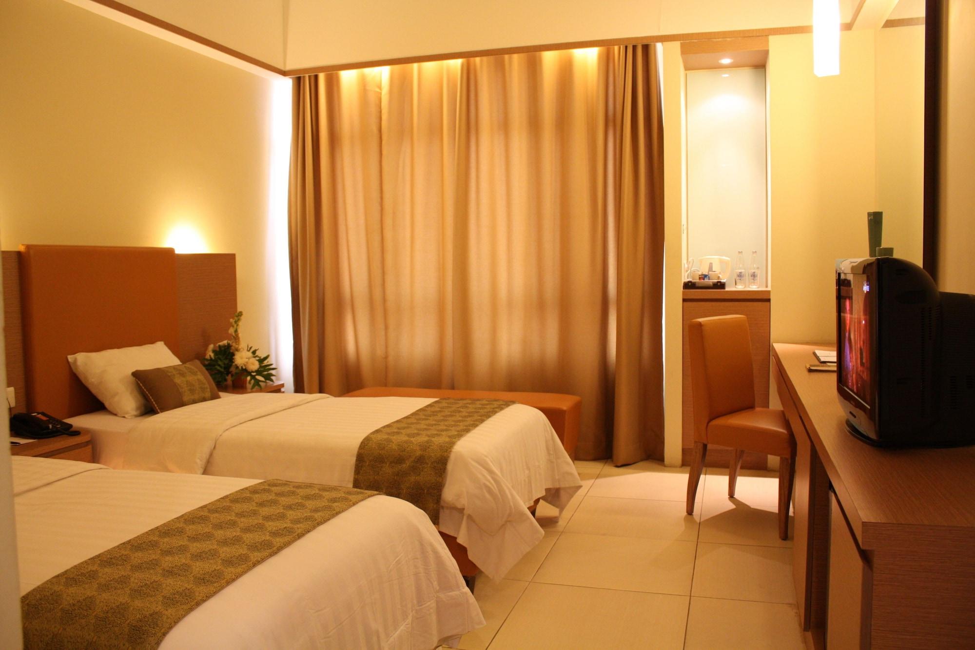 Grand Pasundan convenciones Hotel Bandung Exterior foto