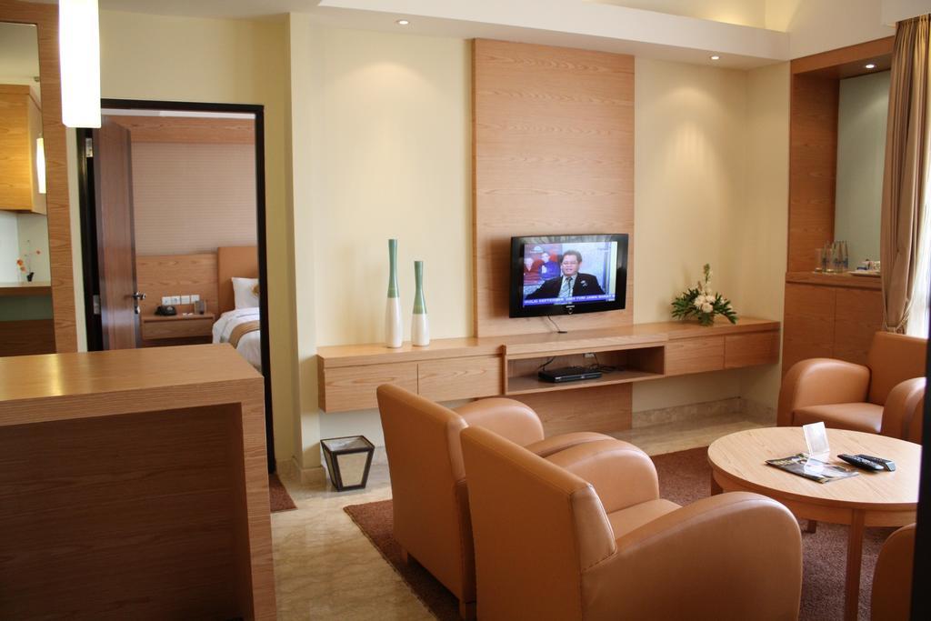 Grand Pasundan convenciones Hotel Bandung Exterior foto