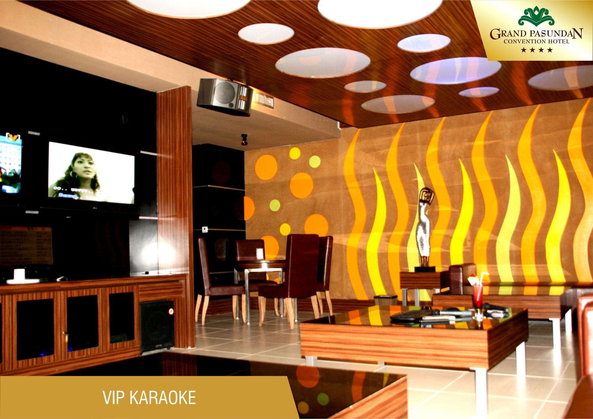 Grand Pasundan convenciones Hotel Bandung Exterior foto