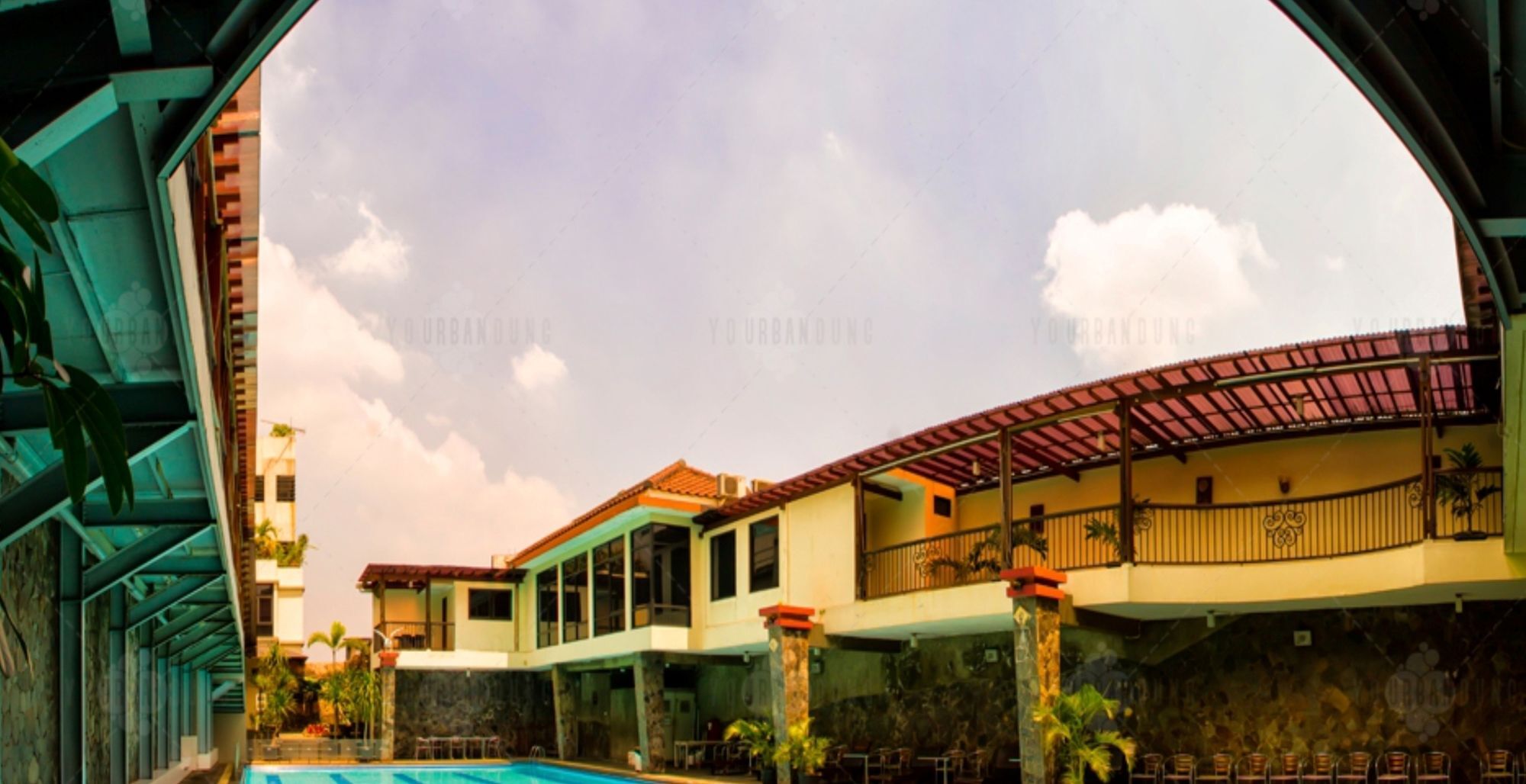 Grand Pasundan convenciones Hotel Bandung Exterior foto