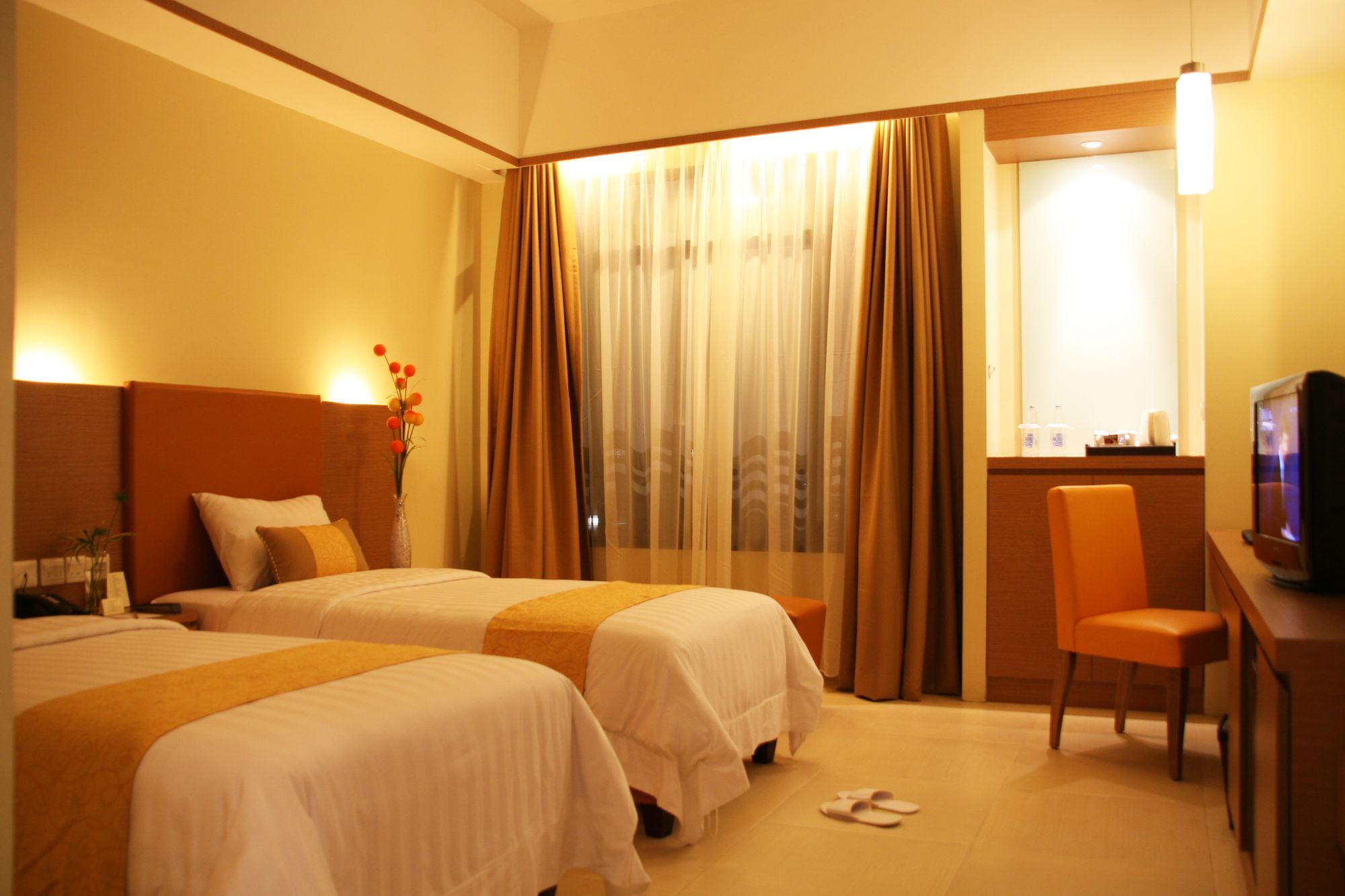 Grand Pasundan convenciones Hotel Bandung Exterior foto