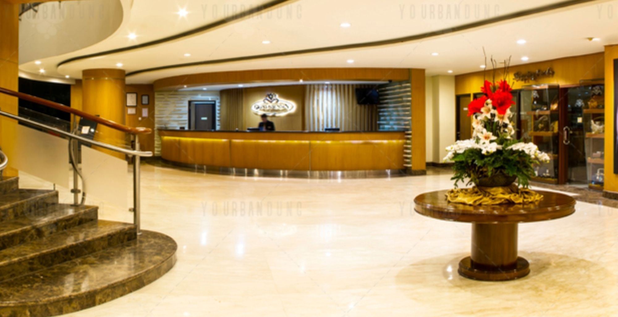 Grand Pasundan convenciones Hotel Bandung Exterior foto